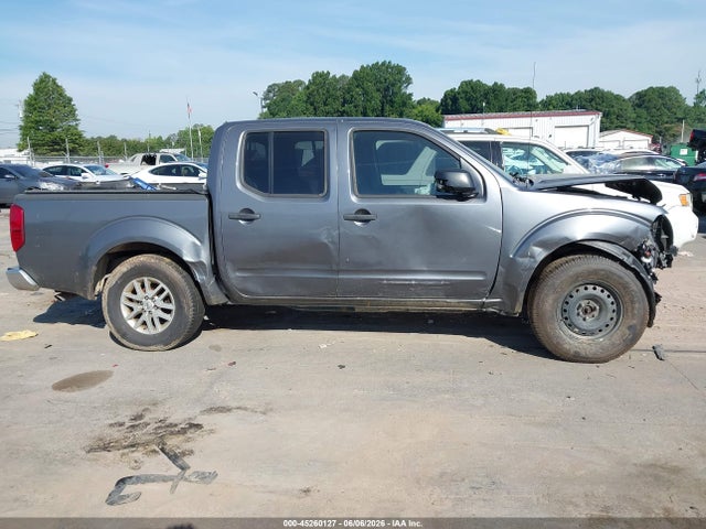 Nissan Frontier Sv