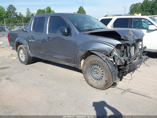 Salvage Nissan Frontier Image