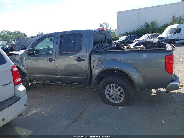 Nissan Frontier Sv
