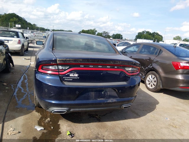 Dodge Charger Se