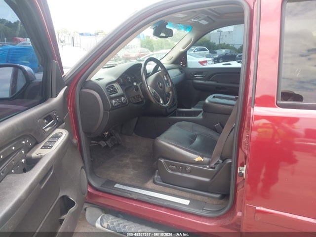 Chevrolet Suburban 1500 Lt