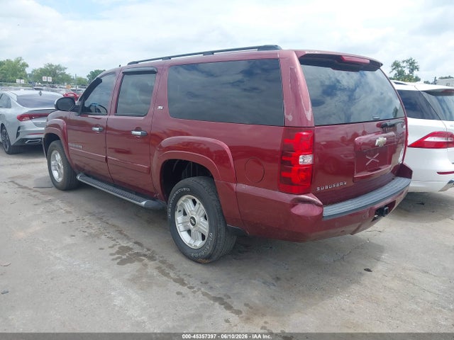Chevrolet Suburban 1500 Lt