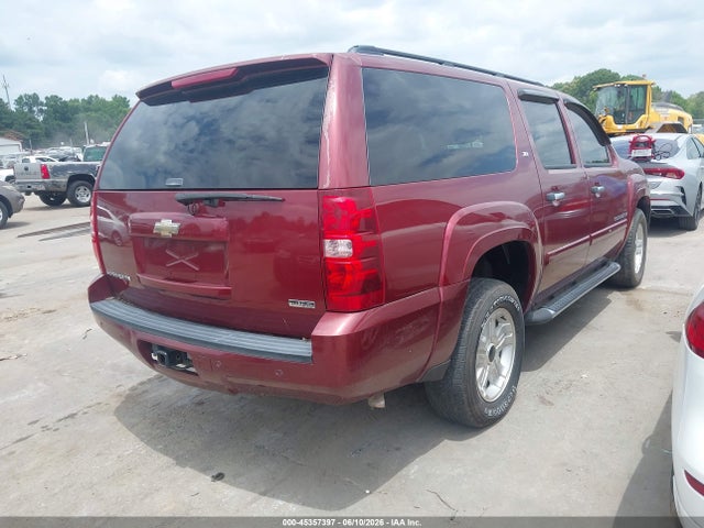 Chevrolet Suburban 1500 Lt