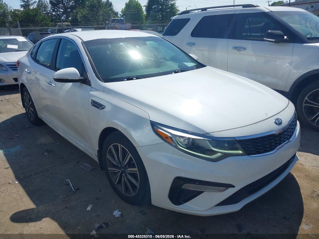 Salvage Kia Optima Image