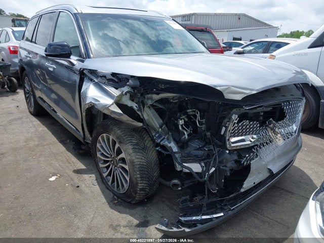 Lincoln Aviator Reserve