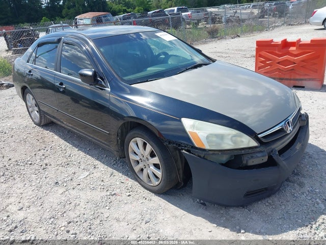 Salvage Honda Accord Image