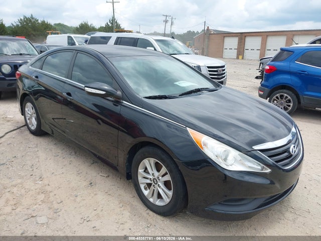 Salvage Hyundai SONATA Image