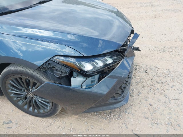 Toyota Avalon Xse