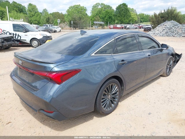 Toyota Avalon Xse