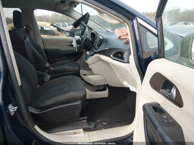 Chrysler Pacifica Lx