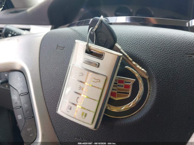 Cadillac Escalade Standard