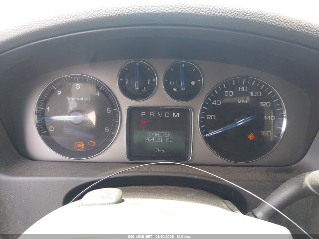 Cadillac Escalade Standard