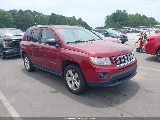 Salvage Jeep Compass Image