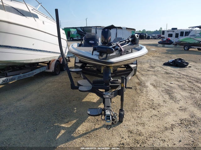 Triton 20trxp Mdy