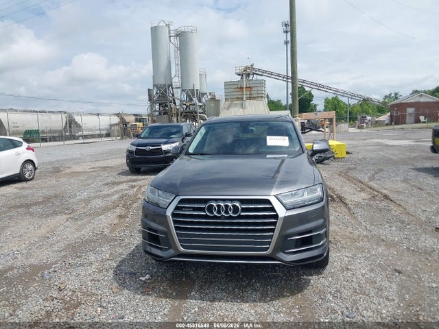 Audi Q7 3.0t Premium