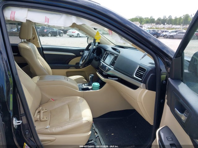 Toyota Highlander Xle V6