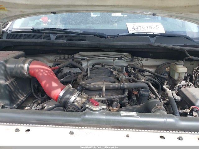 Toyota Tundra Sr5 5.7l V8