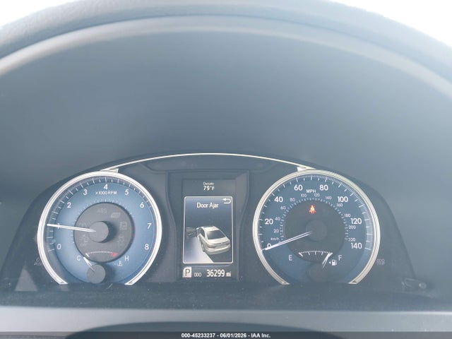 Toyota Camry Le