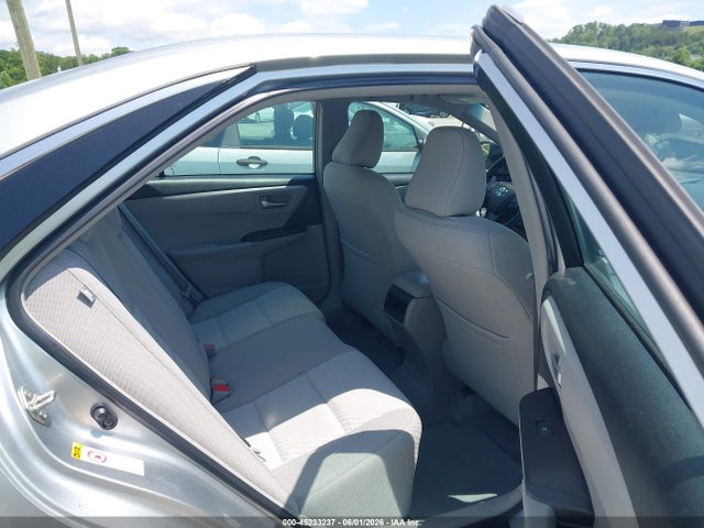 Toyota Camry Le