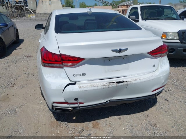 Hyundai Genesis 3.8