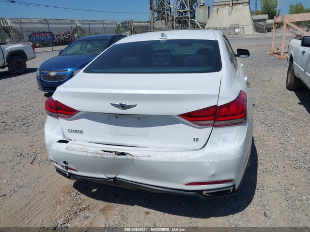 Hyundai Genesis 3.8