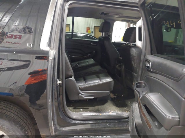 Chevrolet Suburban Lt