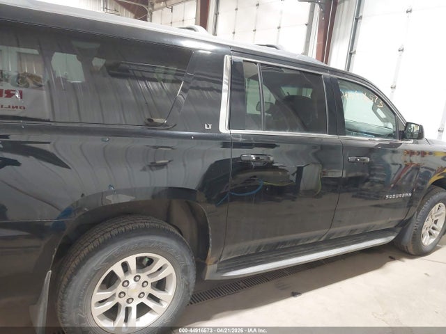 Chevrolet Suburban Lt