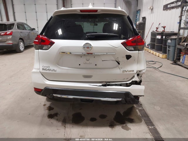 Nissan Rogue Sv
