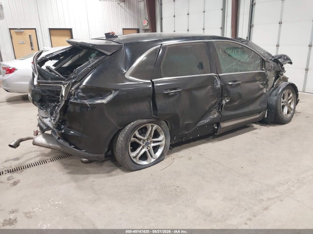 Ford Edge Titanium