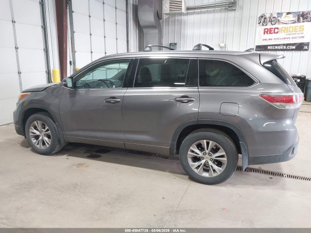 Toyota Highlander Xle V6
