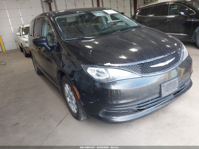 Chrysler Pacifica Touring