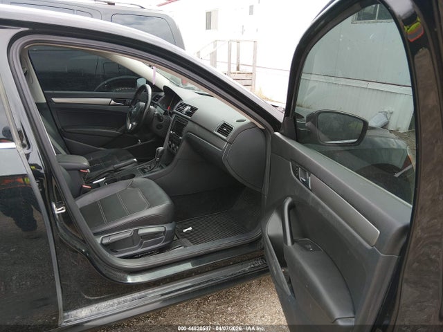 Volkswagen Passat 1.8t Limited Edition