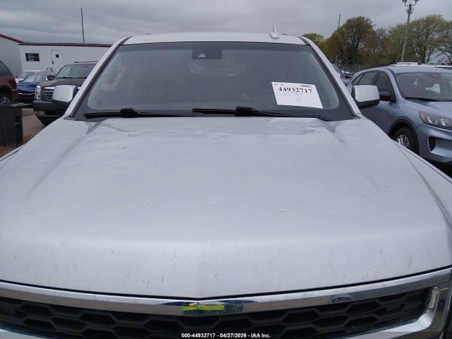 Chevrolet Suburban Lt