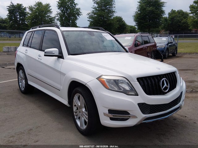 Salvage Mercedes-Benz GLK Image