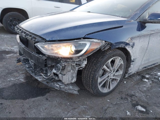 Hyundai ELANTRA Limited