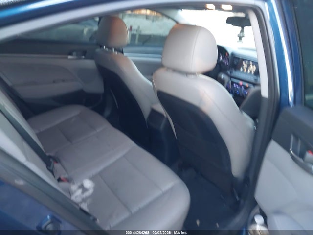 Hyundai ELANTRA Limited