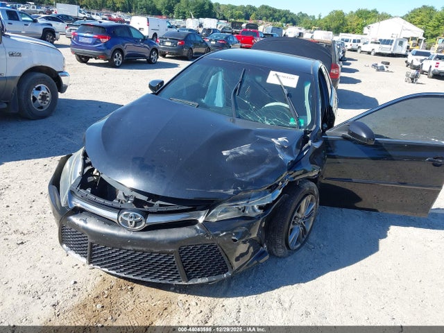Toyota Camry Se