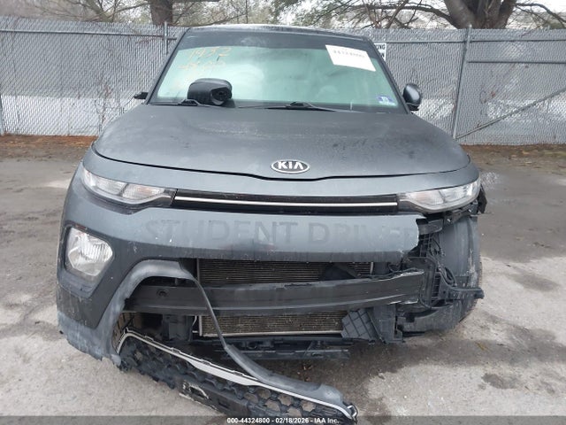 Kia Soul Lx