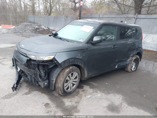Kia Soul Lx