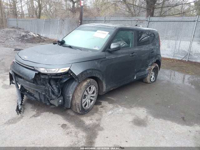 Kia Soul Lx