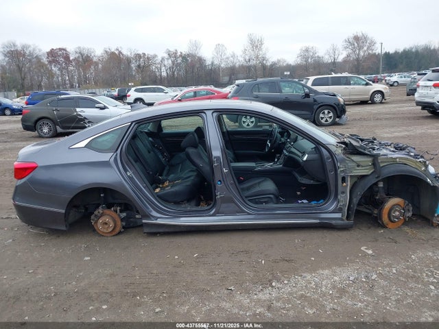 Honda Accord Touring