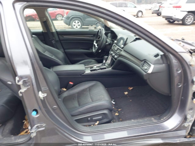 Honda Accord Touring