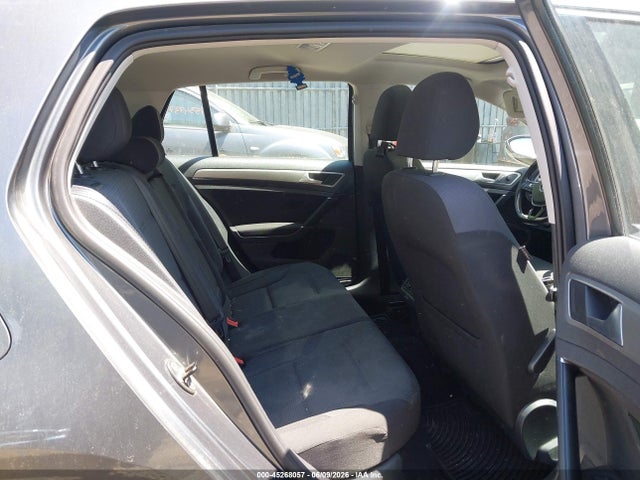 Volkswagen Golf Tsi S 4-door