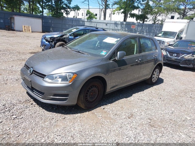 Volkswagen Golf Tsi S 4-door