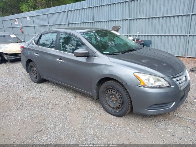 Salvage Nissan Sentra Image