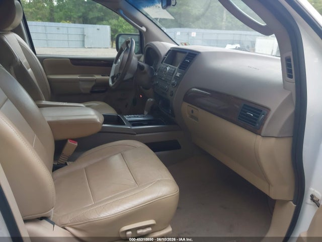 Nissan Armada Platinum