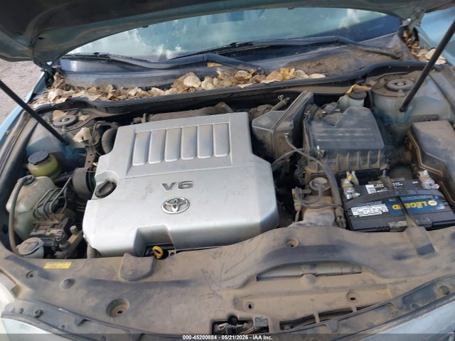 Toyota Camry Xle V6