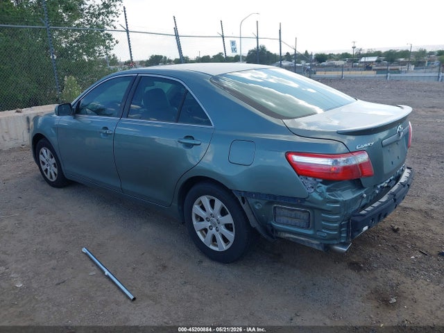 Toyota Camry Xle V6