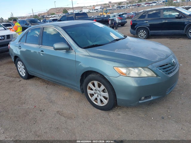 Salvage Toyota Camry Image
