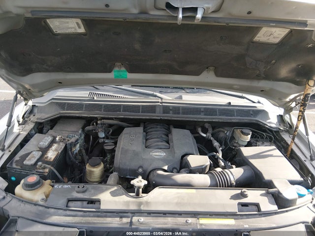 Nissan Pathfinder Se Off-road